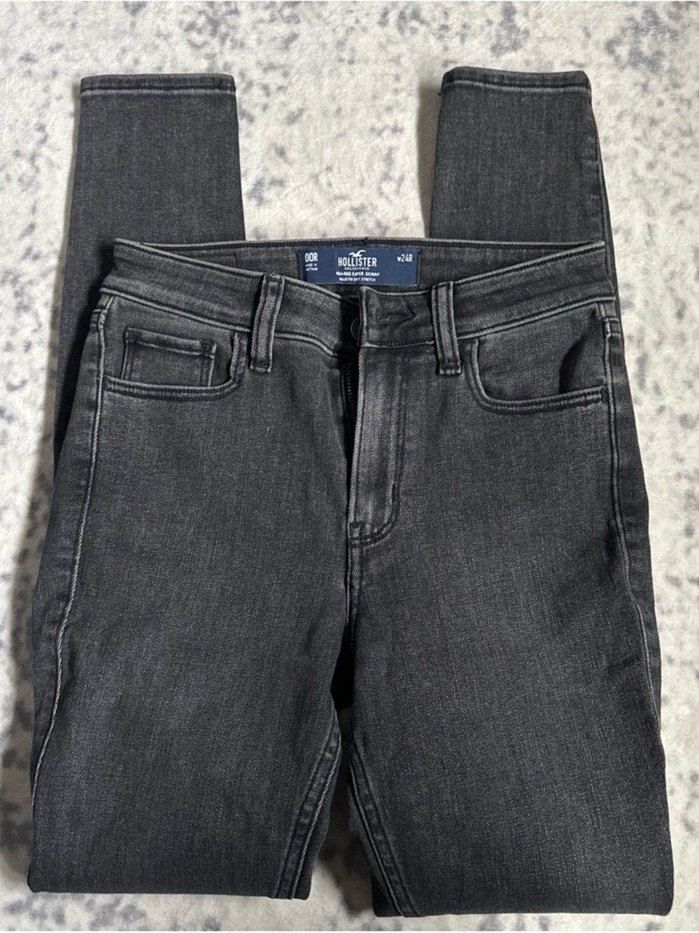 Hollister Women's Skinny Jeans in Charcoal Black Wash